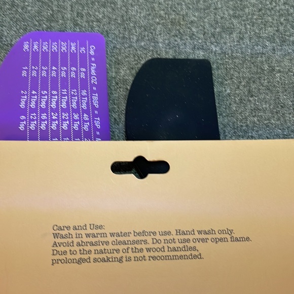 Rae Dunn Halloween Spatula Set - Picture 4 of 4